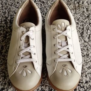 SAND BAGGERS DEB WOMAN'S COMFORT STYLISH GOLF SHOES